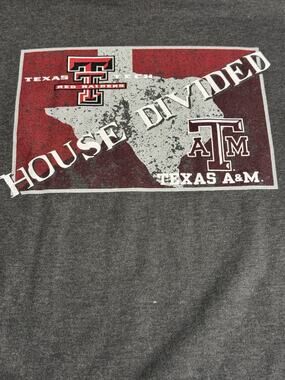 Hanes House Divided Texas A&M Aggies Texas Tech Red Raiders Shirt Gray M
